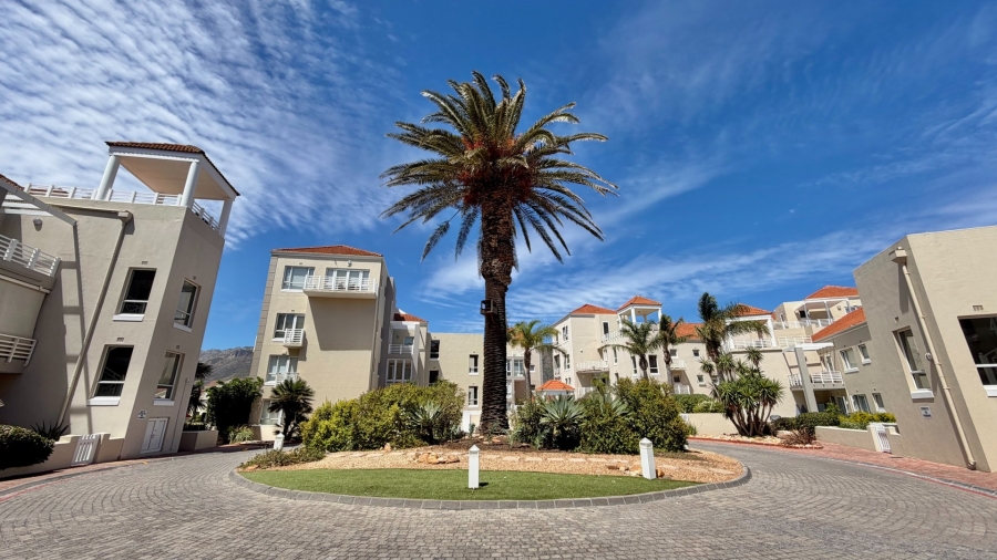 2 Bedroom Property for Sale in Harbour Island Western Cape